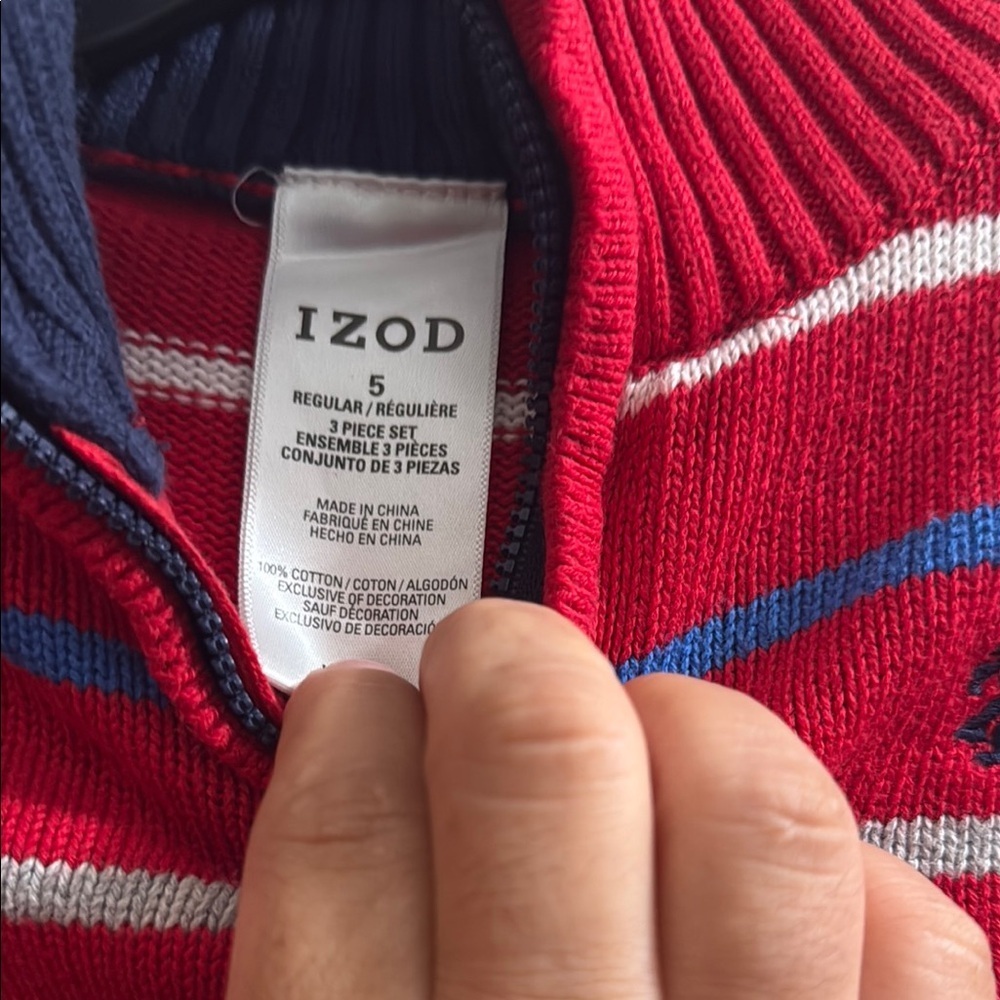 Izod Red Boy's sweater and shirt 5 - Picture 2 of 6